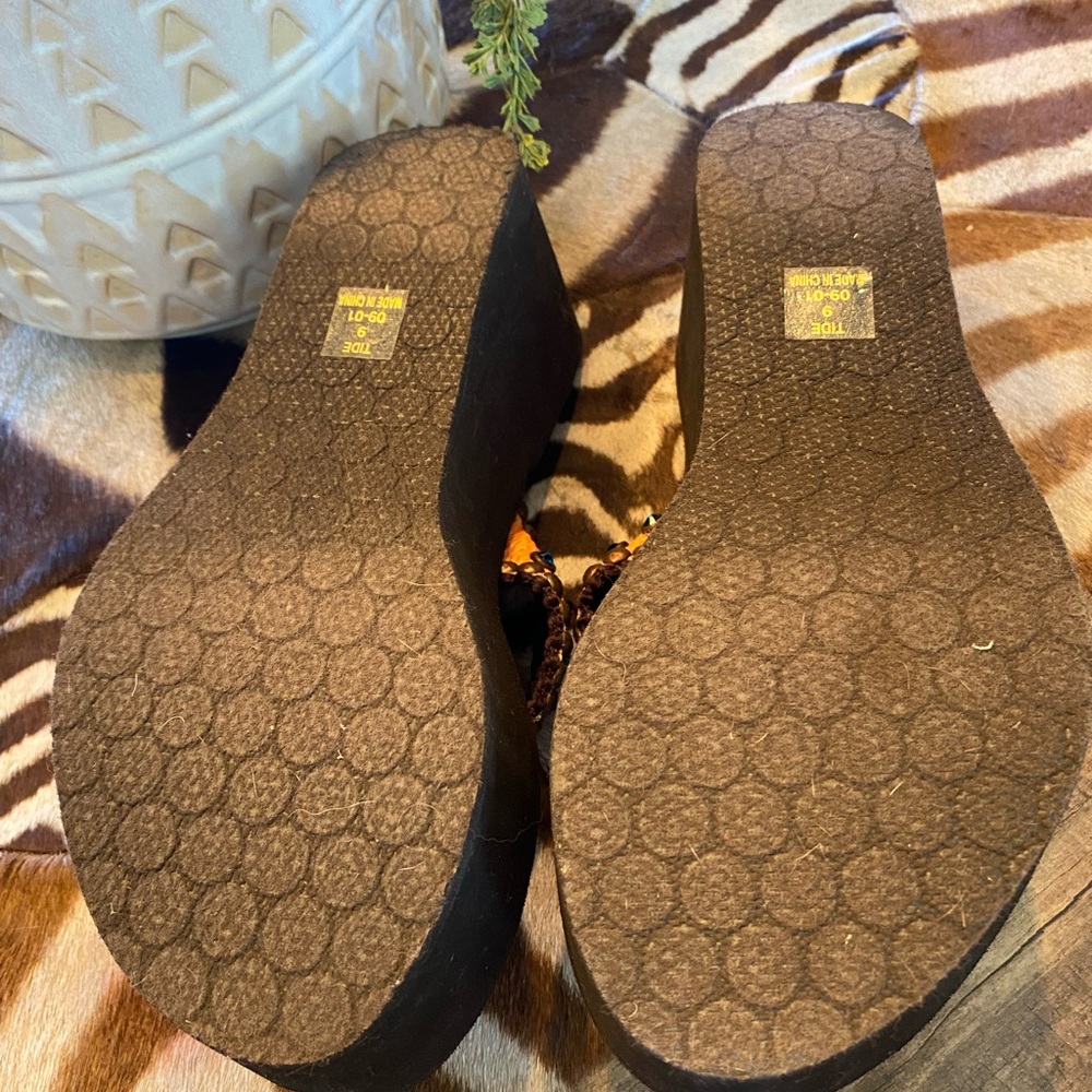 Custom-made Wedge Sandals - Picture 5 of 5
